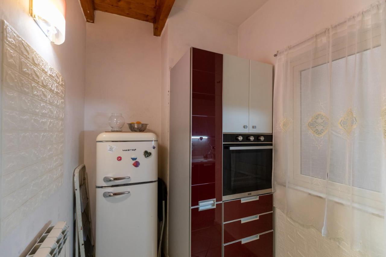 Apartment With Sea View With 2 Lifts Above Montesanto! Napoli Bagian luar foto